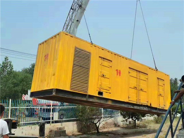 番禺300KW柴油发电机组油耗是多少？