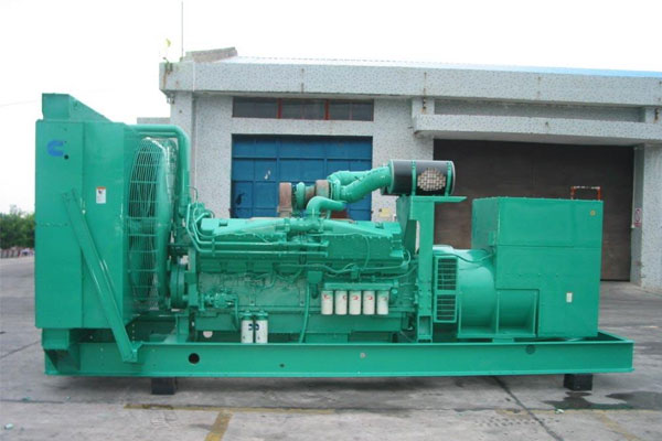 番禺工厂发电机应急发电时如何更准确地检查发电机状态？