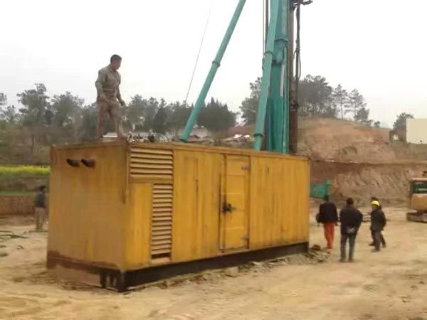 番禺如何判断水冷式机油散热器密封件是否需要更换？